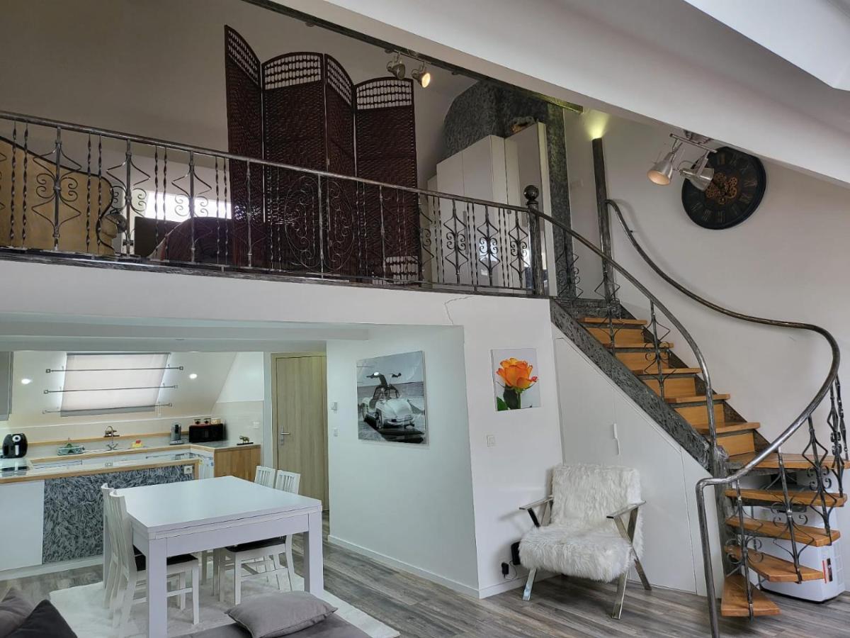 Апартаменти Duplex Elegant Situe A 1Min De La Gare Du Nord Брюссель Екстер'єр фото